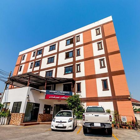 Grannylla Charoenkrung Aparthotel Bangkok Bagian luar foto