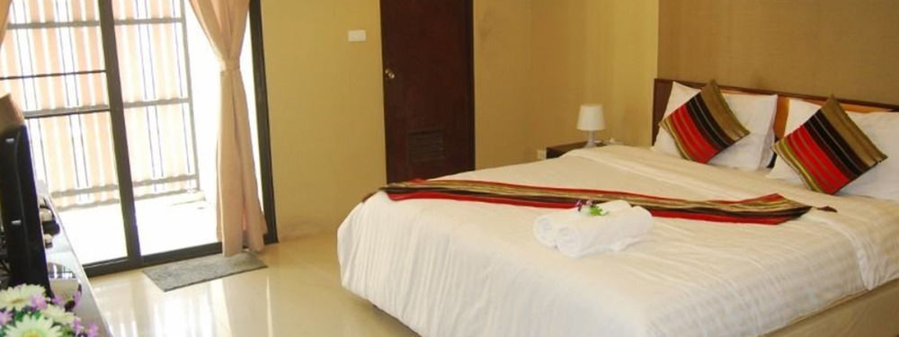 Grannylla Charoenkrung Aparthotel Bangkok Bagian luar foto