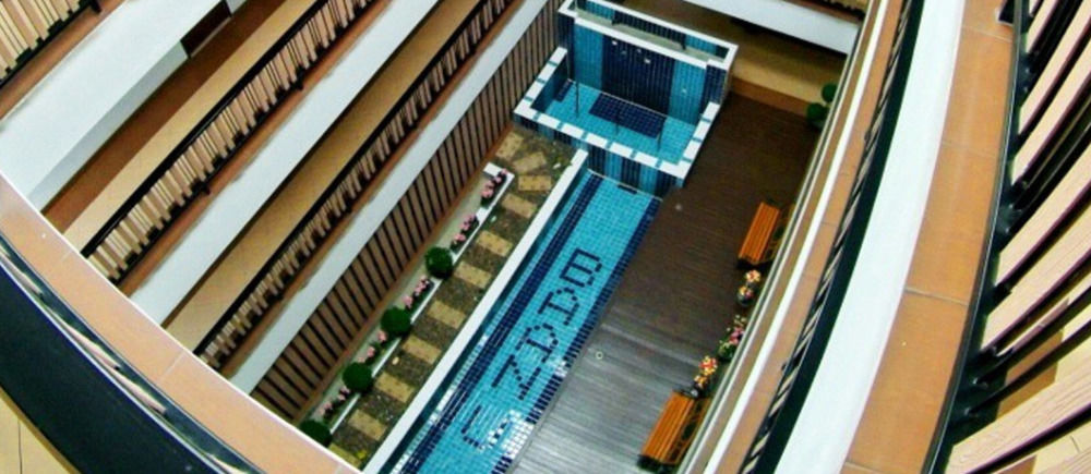 Grannylla Charoenkrung Aparthotel Bangkok Bagian luar foto